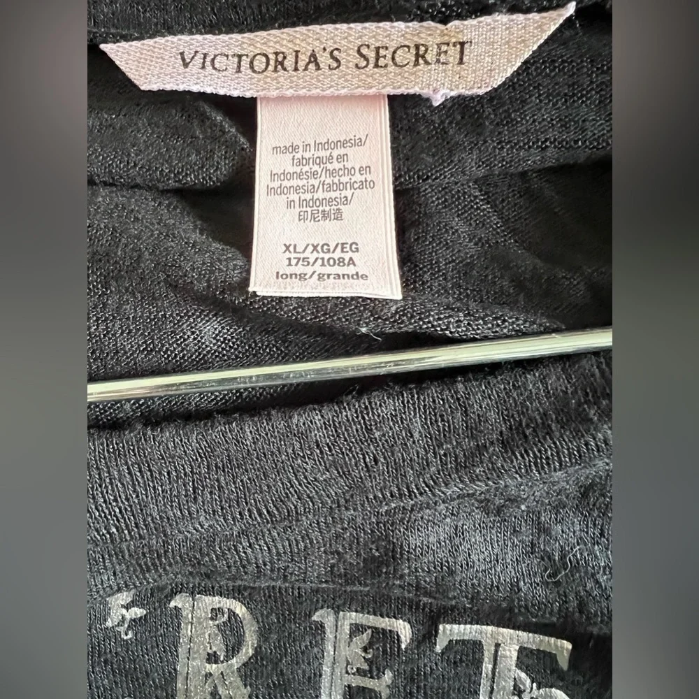 Victoria Secret Shirt Womens Long Sleeve Black Logo - Picture 4 of 8
